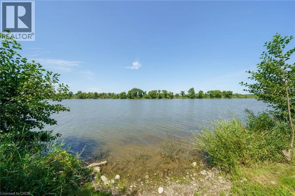 1042 RIVER Road