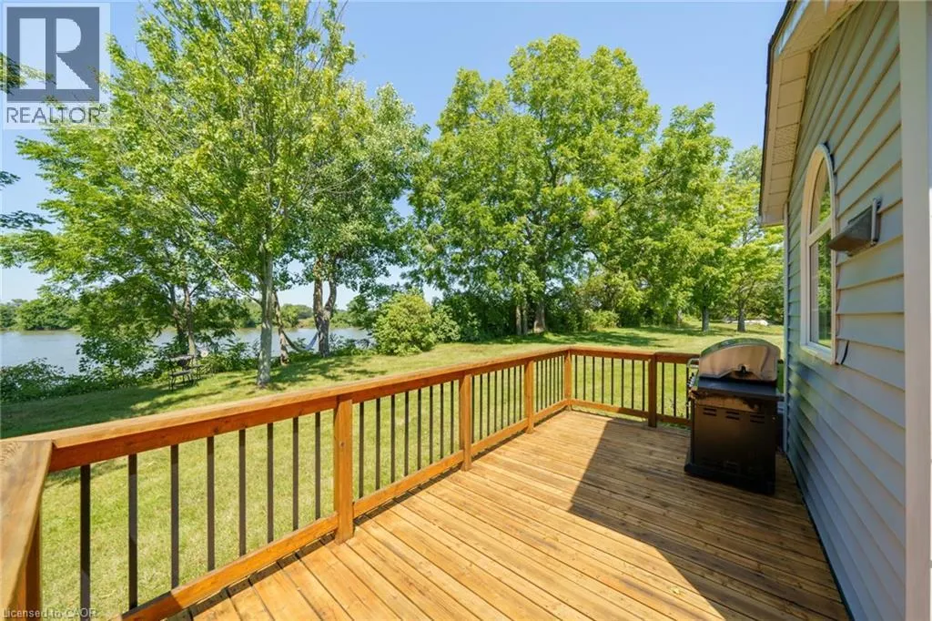 1042 RIVER Road