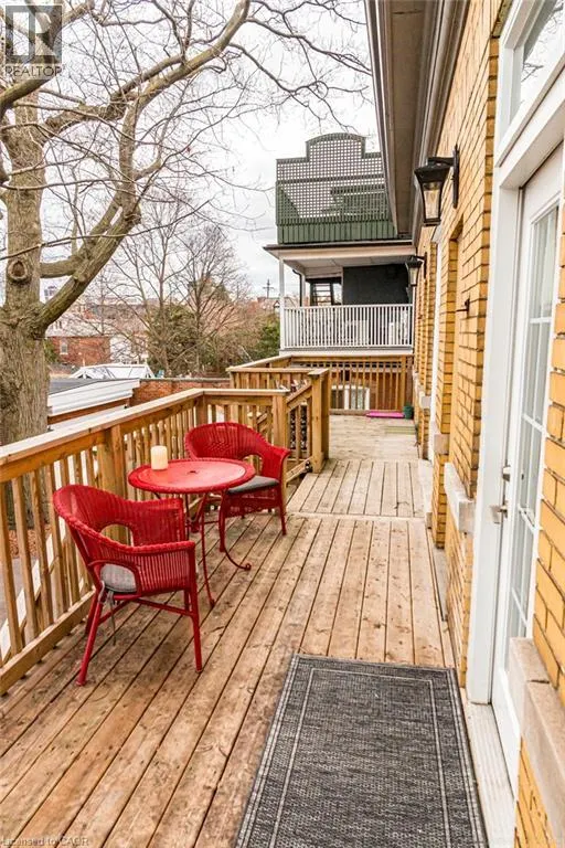 26 HOMEWOOD Avenue