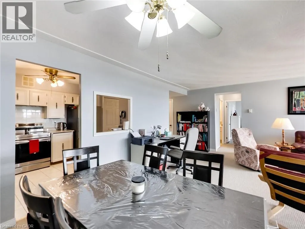30 HARRISFORD Street Unit# 405, #405