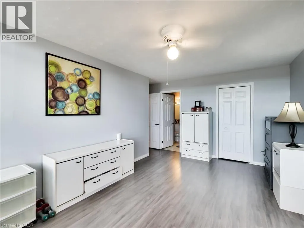 30 HARRISFORD Street Unit# 405, #405