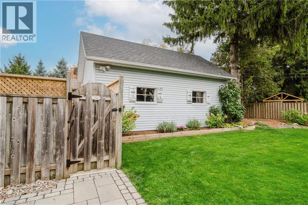 1159 QUEENS BUSH Road