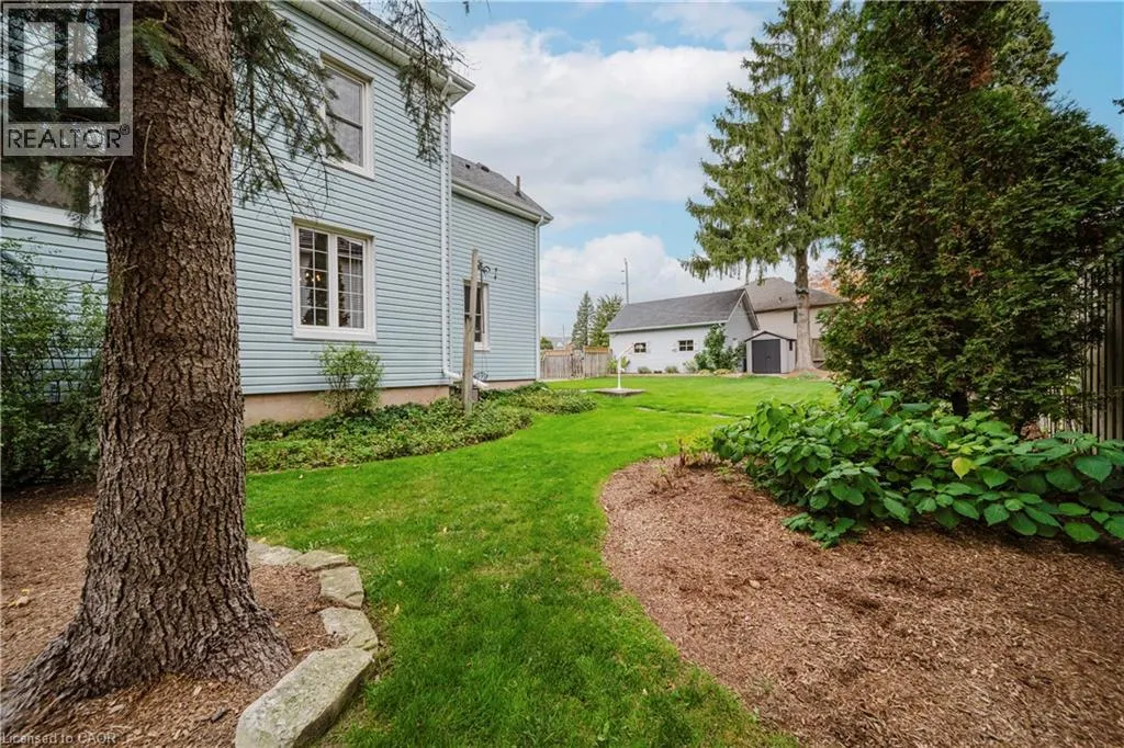 1159 QUEENS BUSH Road