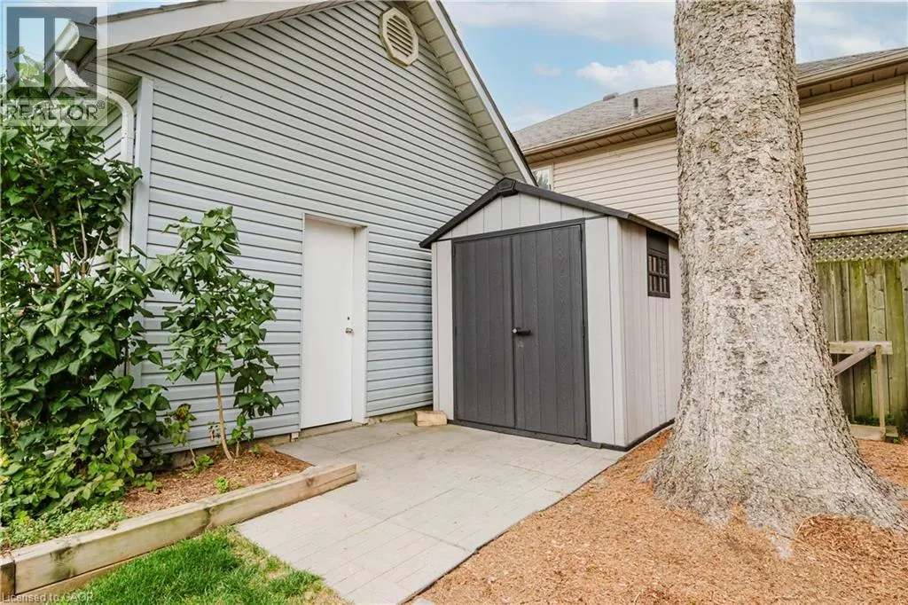 1159 QUEENS BUSH Road