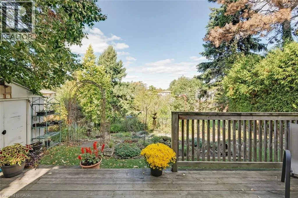 177 LAVINA Crescent