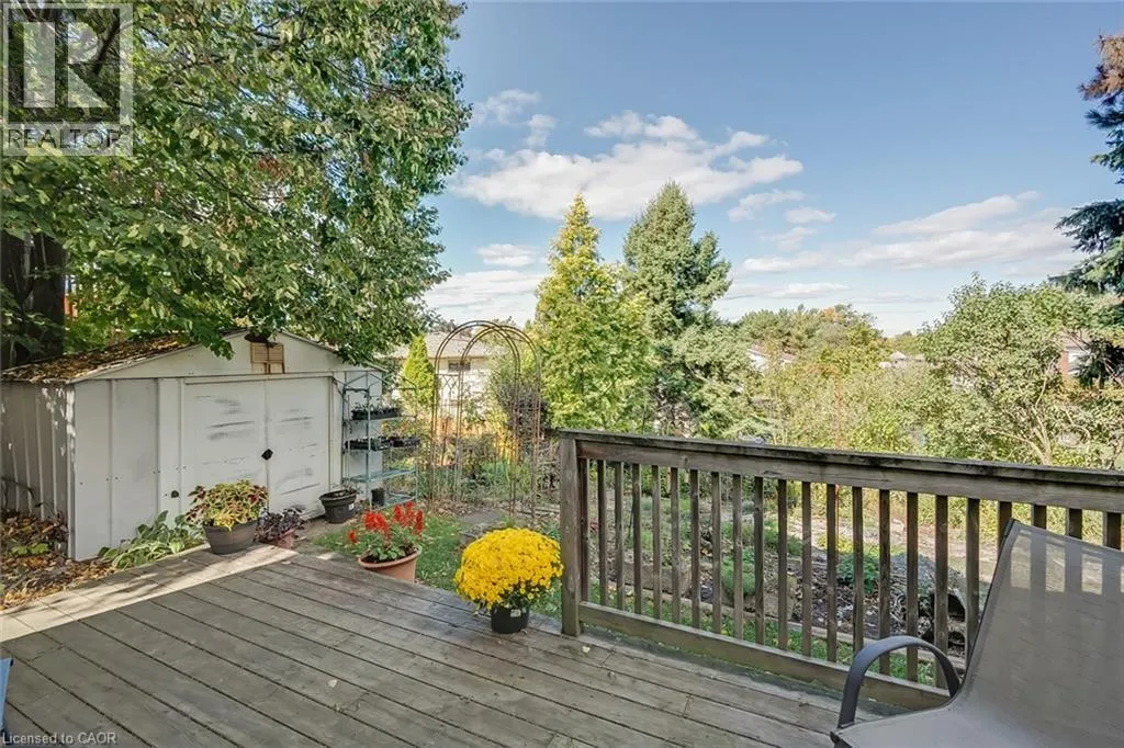 177 LAVINA Crescent