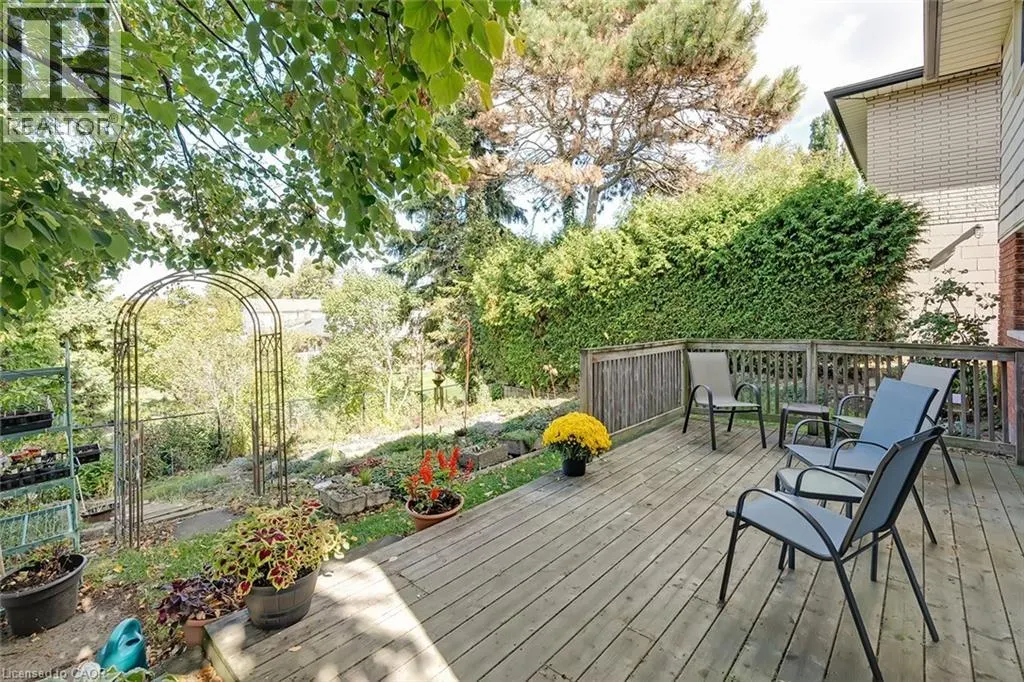 177 LAVINA Crescent