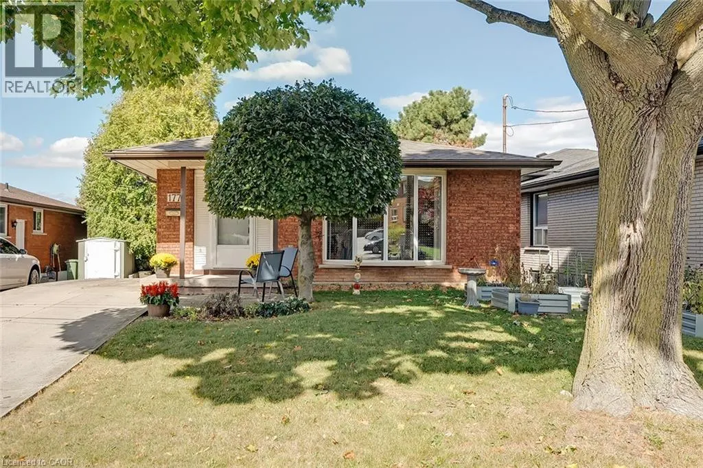 177 LAVINA Crescent