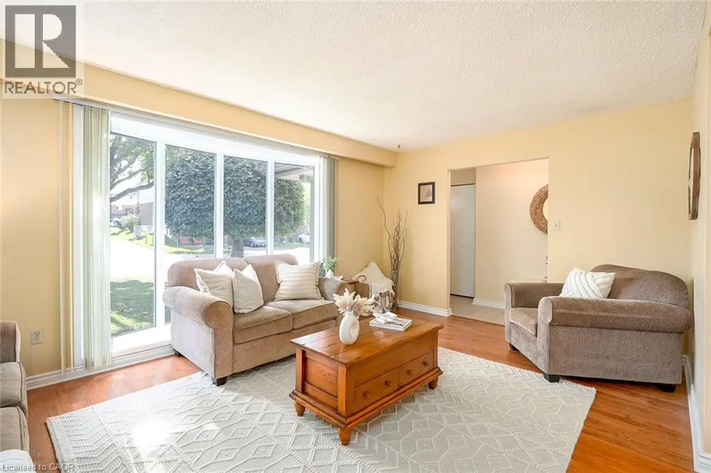 177 LAVINA Crescent