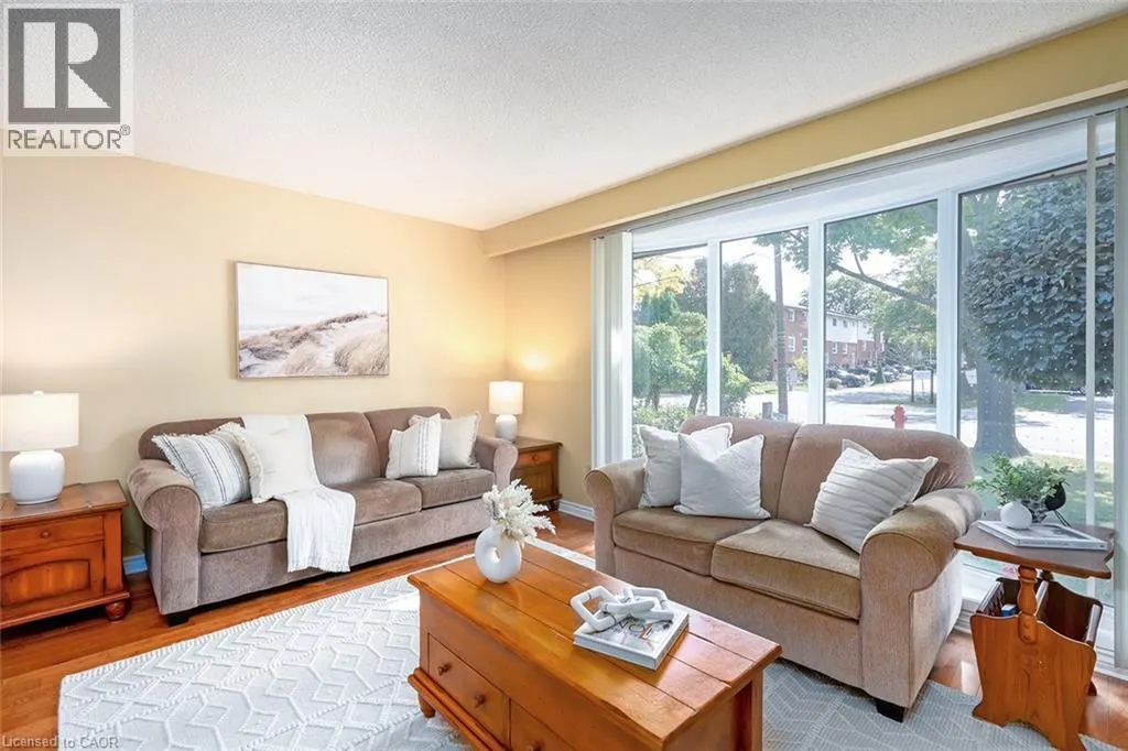 177 LAVINA Crescent