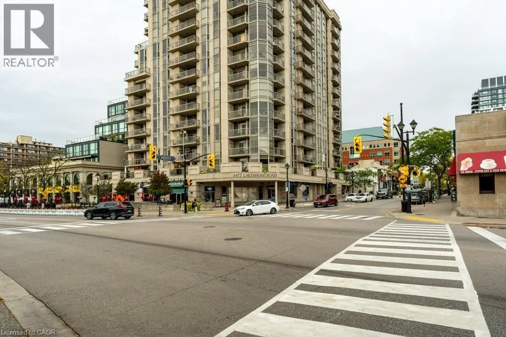 1477 LAKESHORE Road Unit# 702, #702