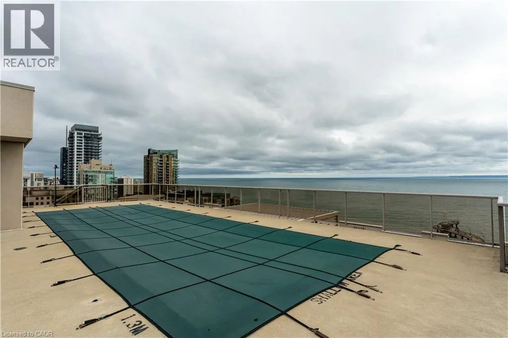 1477 LAKESHORE Road Unit# 702, #702