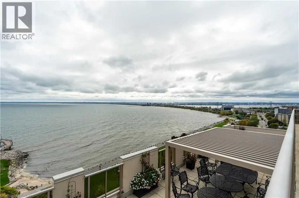 1477 LAKESHORE Road Unit# 702, #702