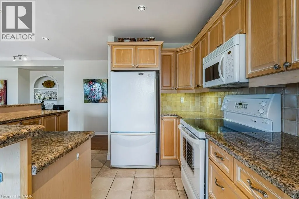 1477 LAKESHORE Road Unit# 702, #702