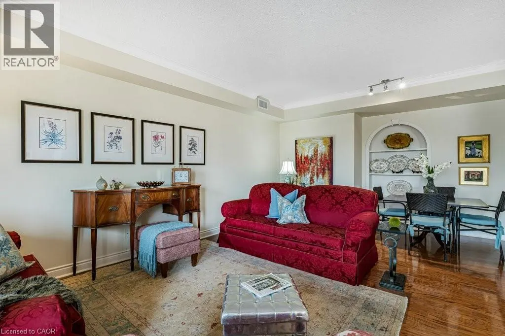 1477 LAKESHORE Road Unit# 702, #702