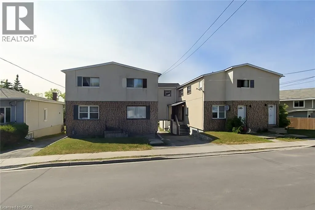 381 LESLIE Street