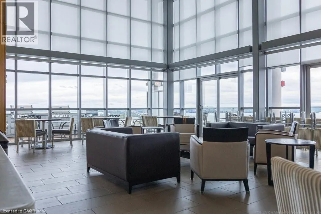 551 MAPLE Avenue Unit# 607, #607