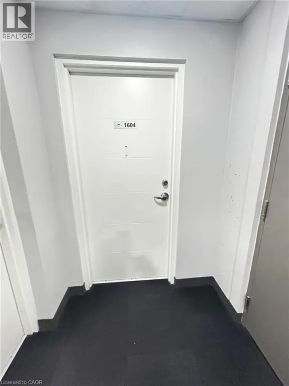 318 SPRUCE Street Unit# 1604, #1604