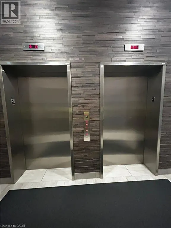 318 SPRUCE Street Unit# 1604, #1604