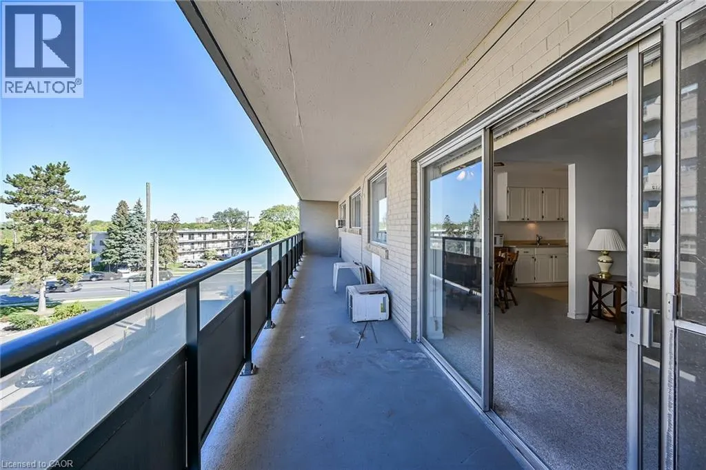 510 QUEENSTON Road Unit# 404, #404