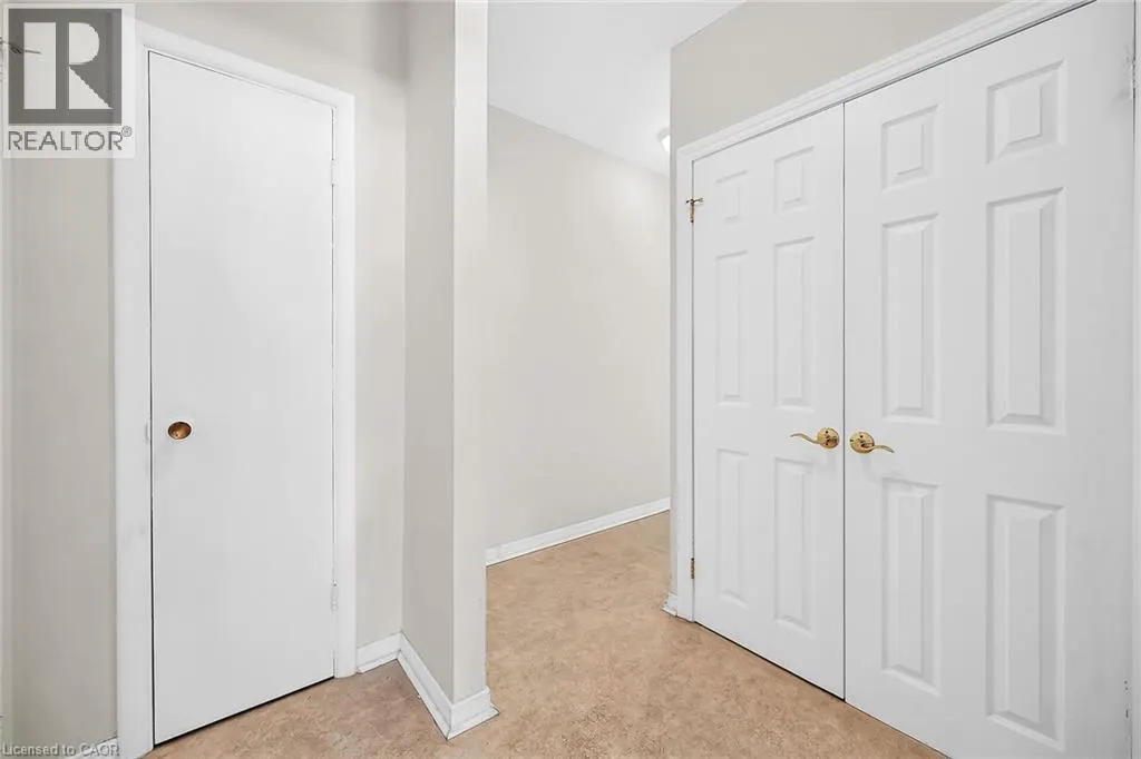 510 QUEENSTON Road Unit# 404, #404