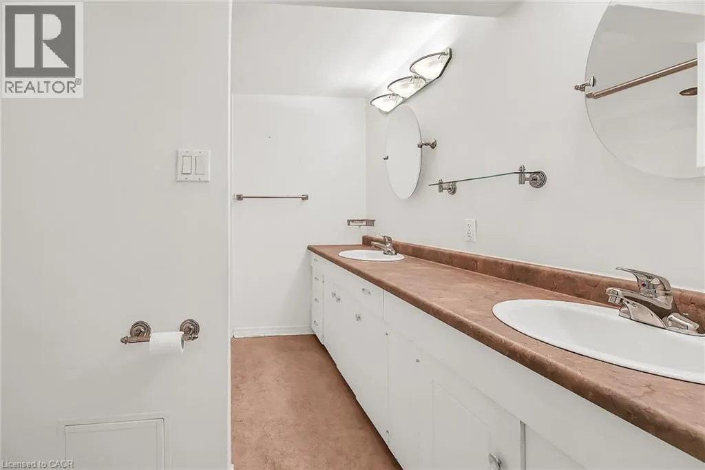 510 QUEENSTON Road Unit# 404, #404