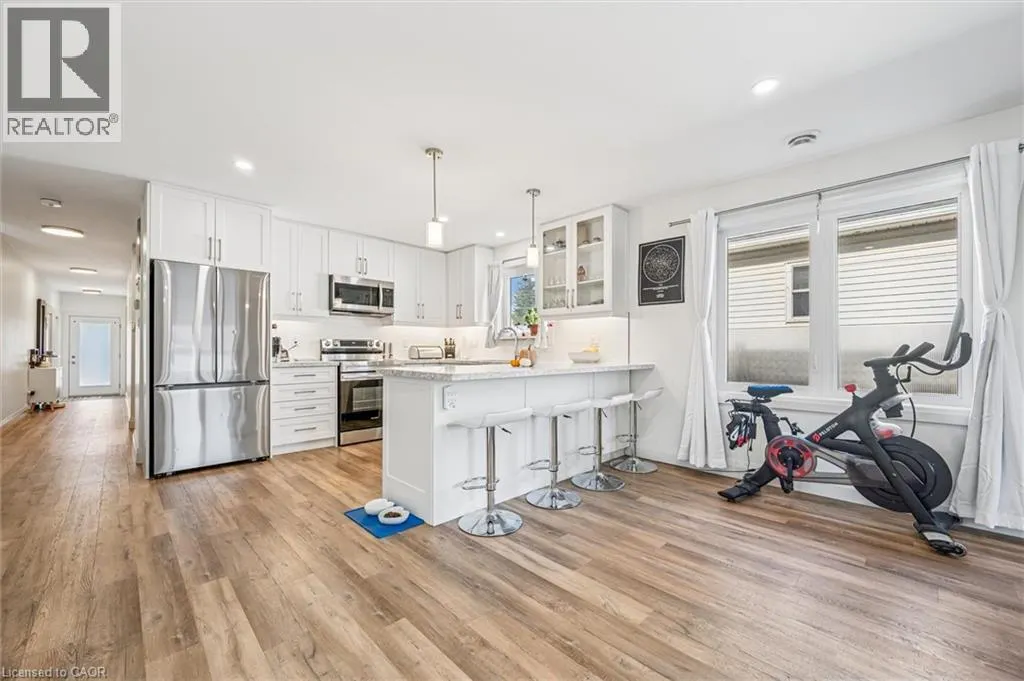 76 SOUTH Drive