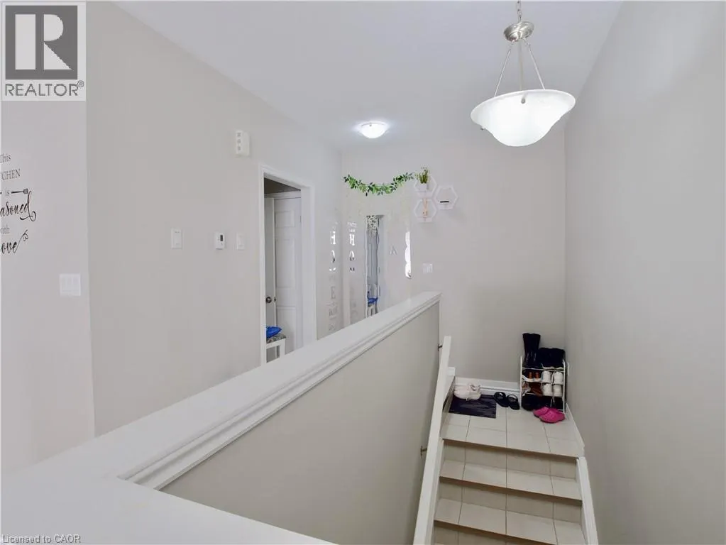 16 WHEAT Lane