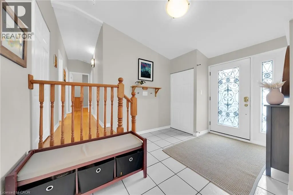28 PLEASANT Avenue