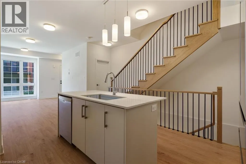 30 BURLEIGH Mews