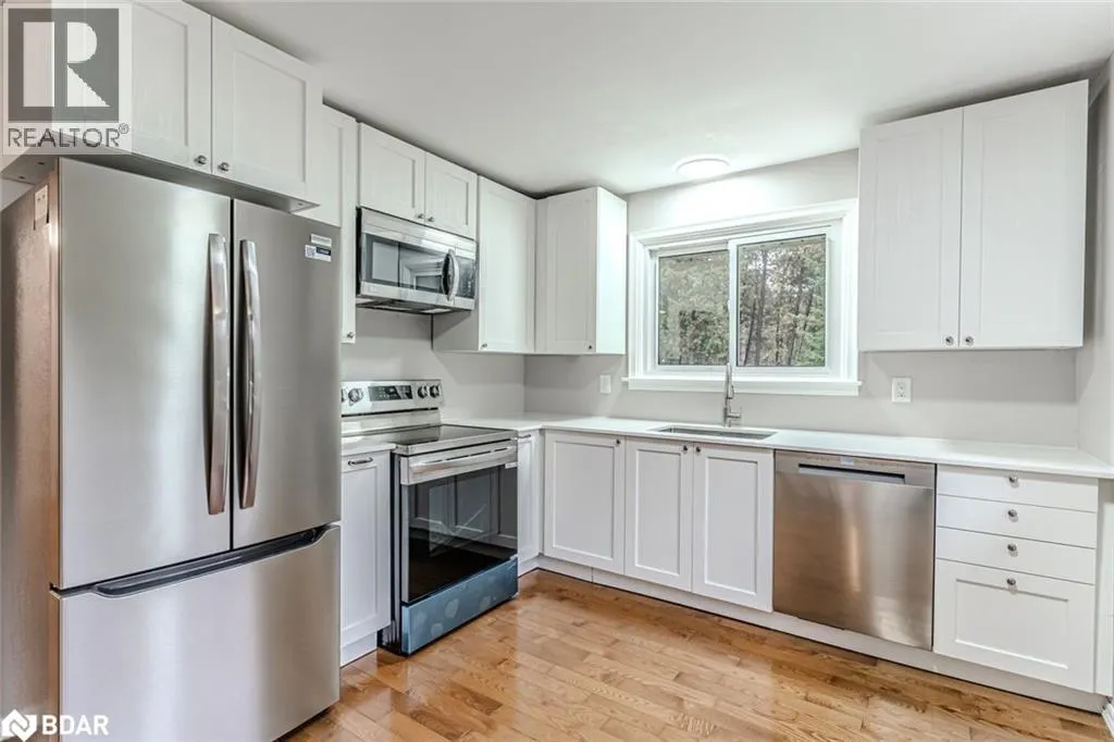 537 HURONIA Road