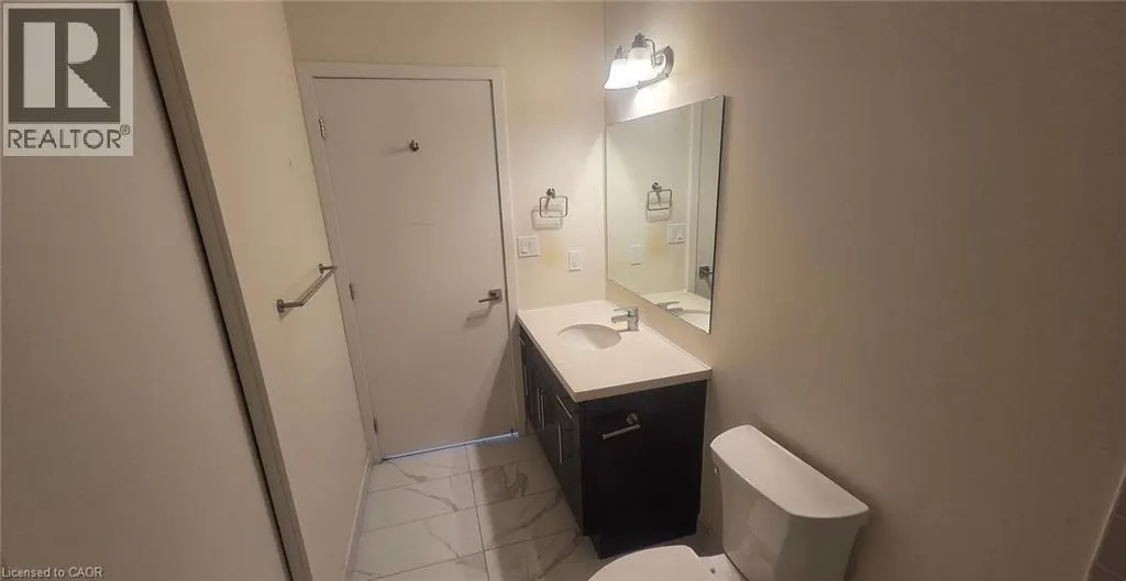 690 KING Street Unit# 221, #221