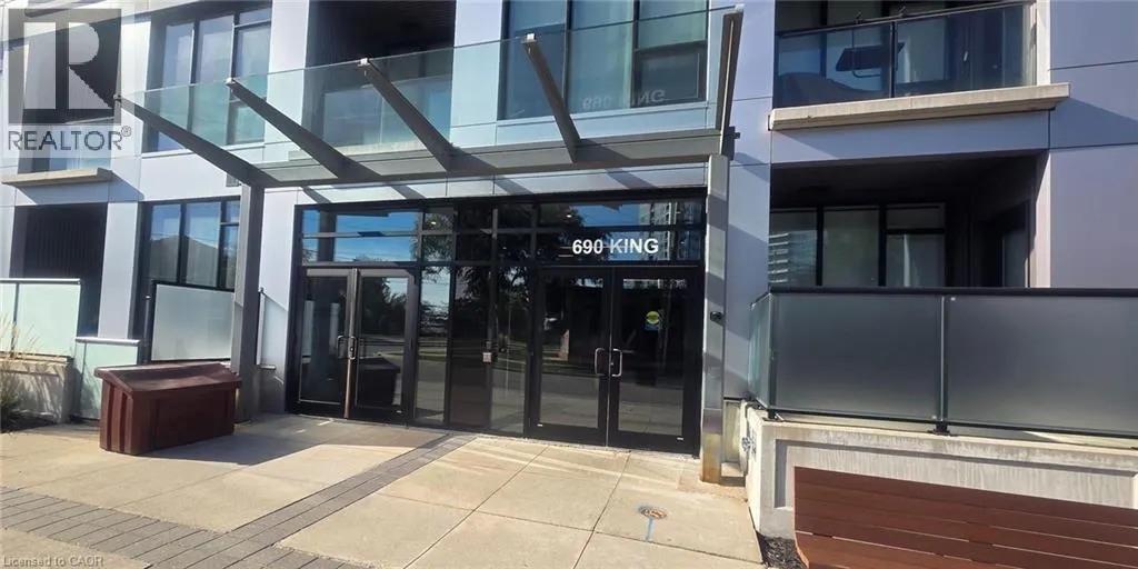 690 KING Street Unit# 221, #221