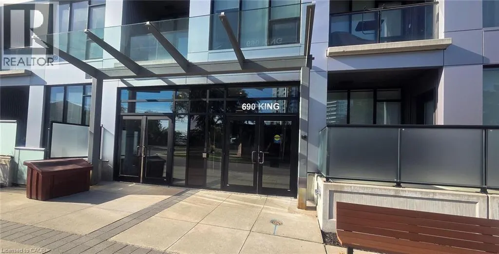 690 KING Street Unit# 221, #221