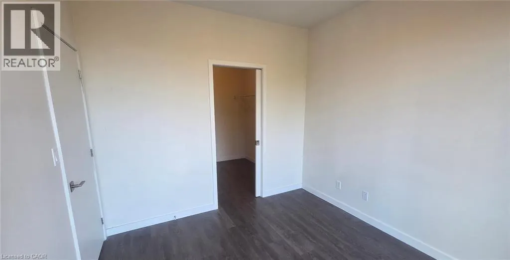 690 KING Street Unit# 221, #221