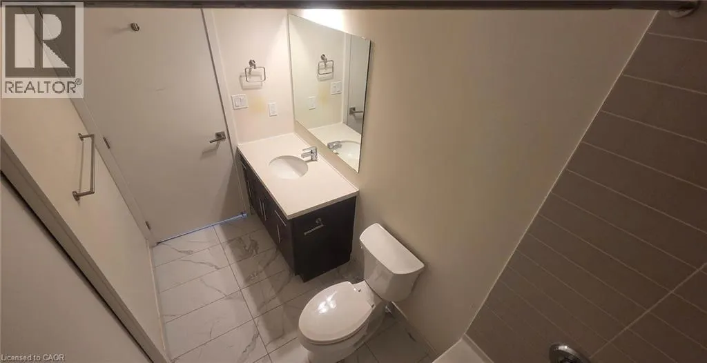 690 KING Street Unit# 221, #221