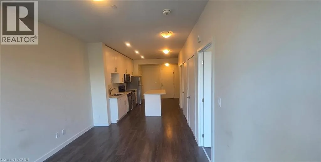 690 KING Street Unit# 221, #221