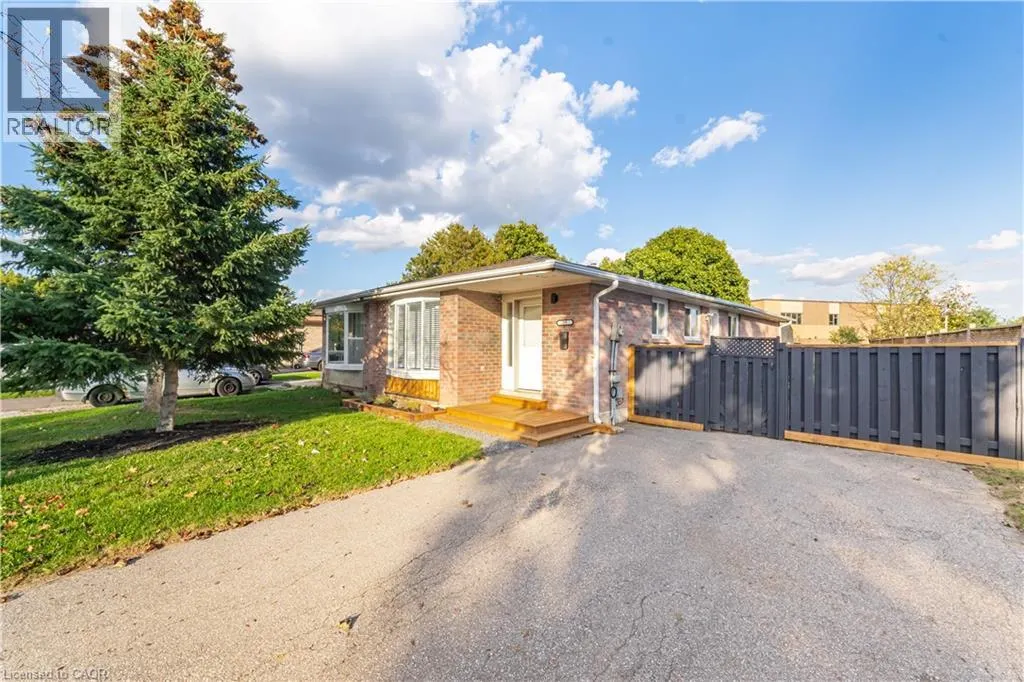 19 JUNIPER Crescent
