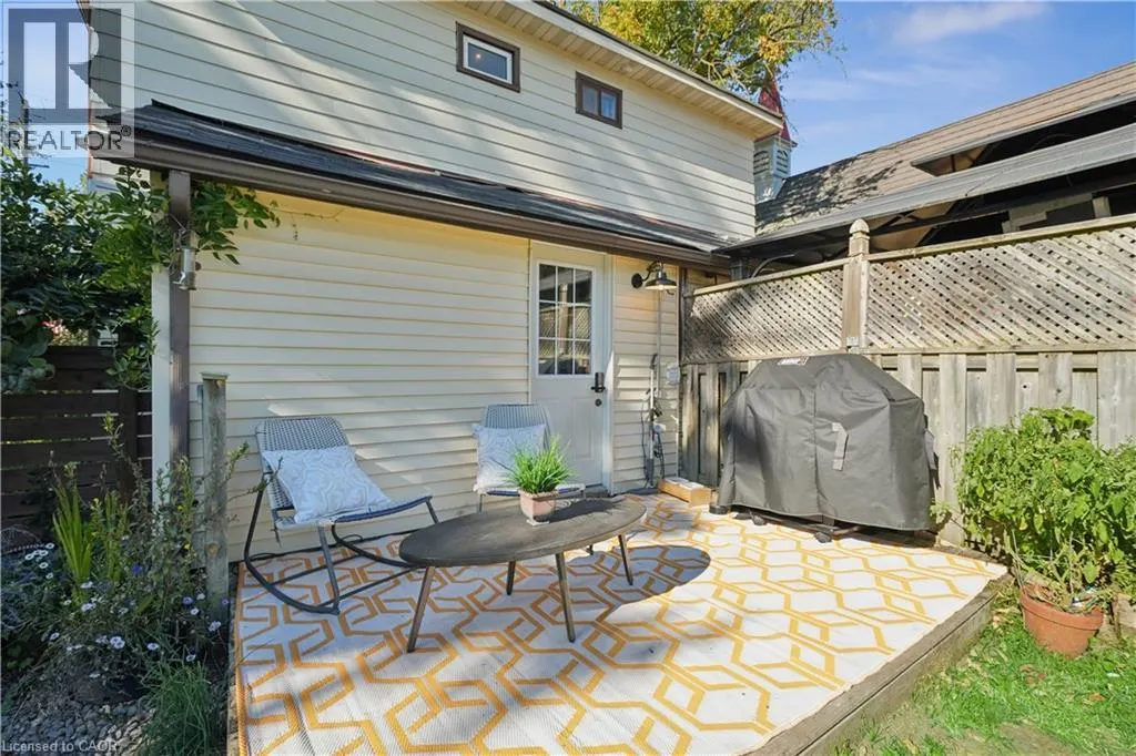 2055 EMBLETON Road