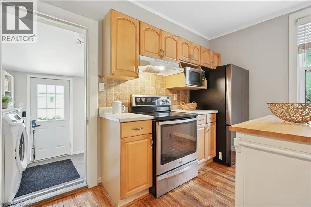 2055 EMBLETON Road