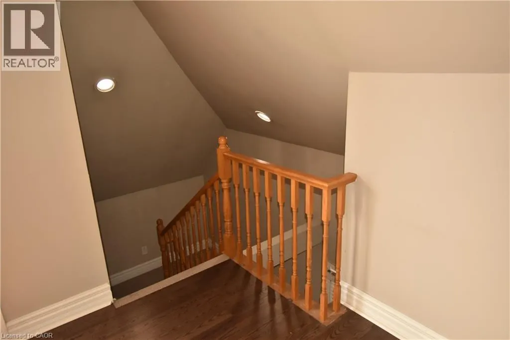 29 MELROSE Avenue S Unit# 1, #1
