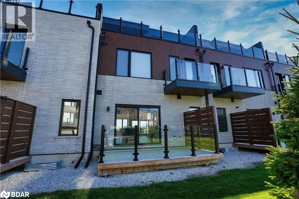 117 SLADDEN COURT Court