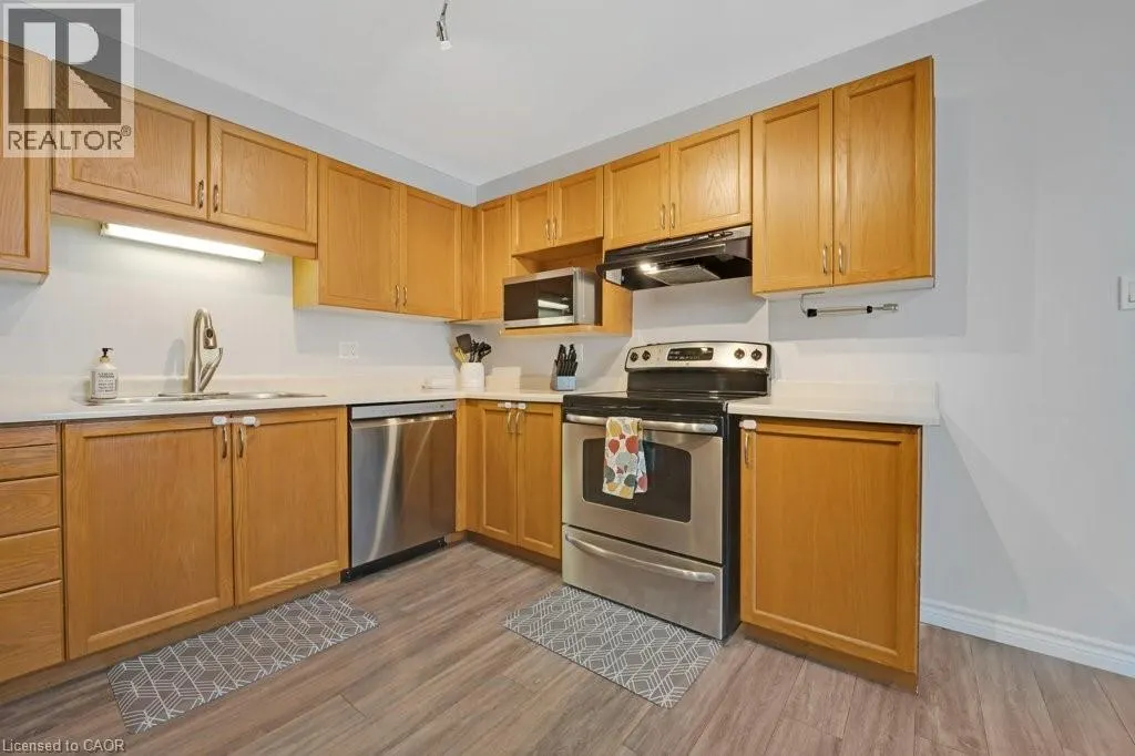 233 SCOTT Road