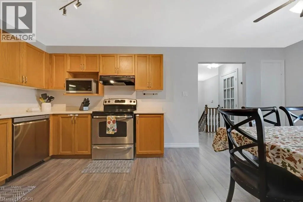 233 SCOTT Road