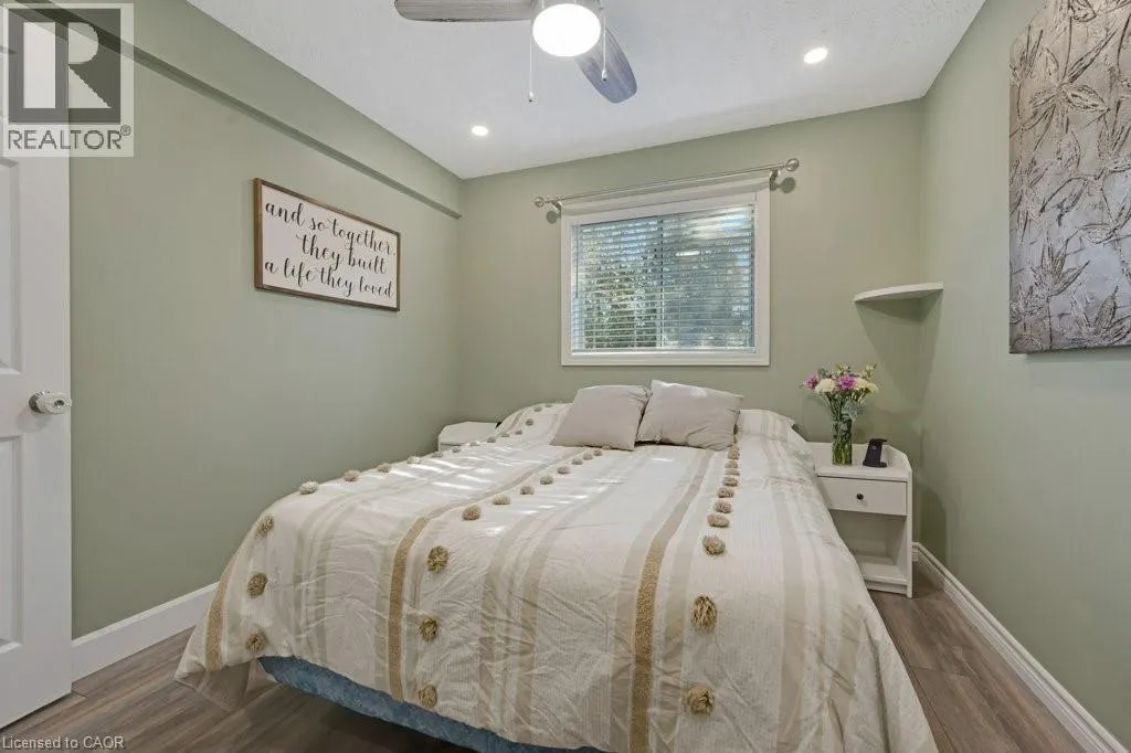 233 SCOTT Road