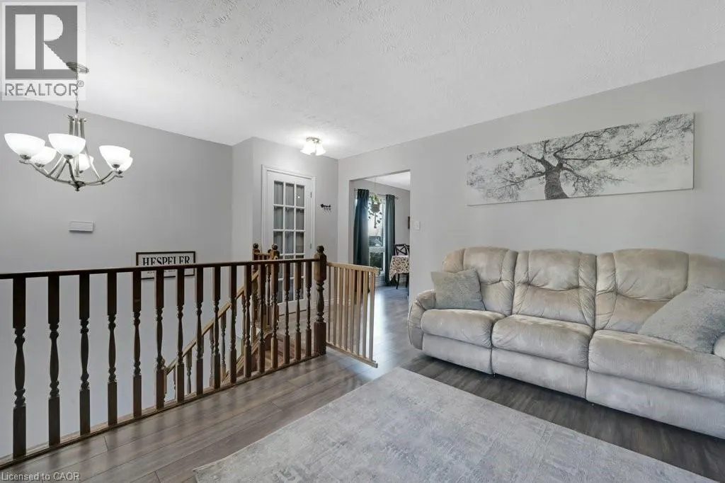233 SCOTT Road