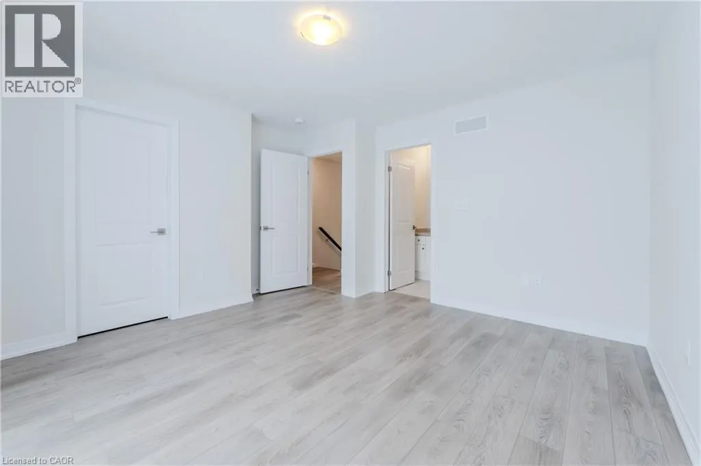 15 URBANE Boulevard