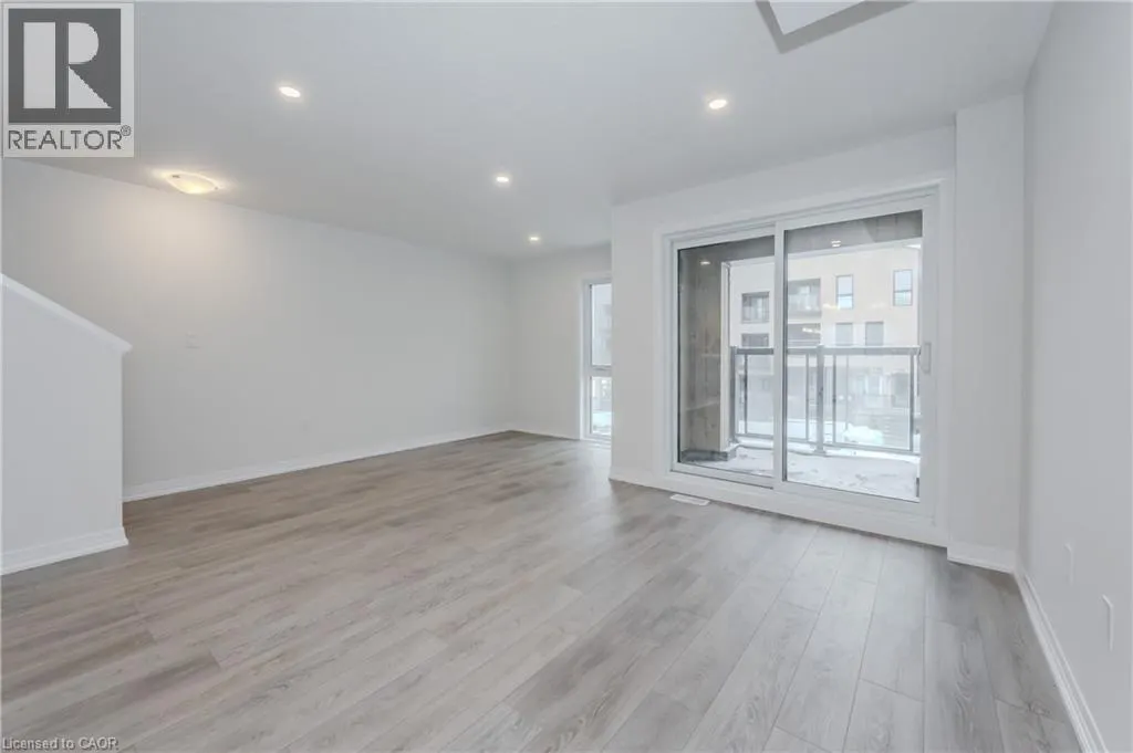 15 URBANE Boulevard