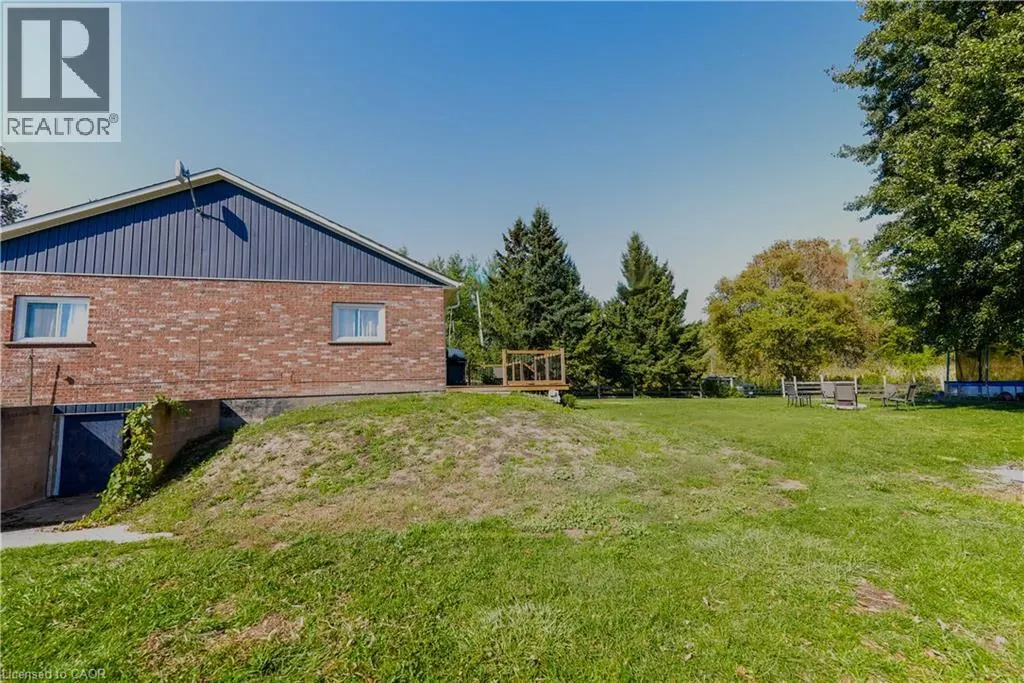 940 HUTCHINSON RD Road