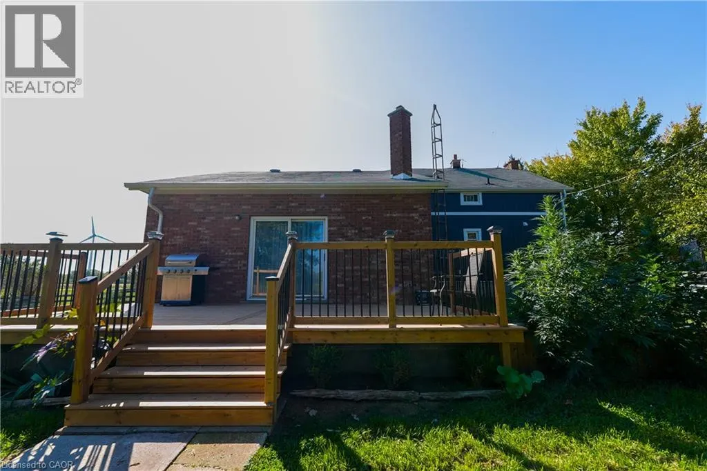 940 HUTCHINSON RD Road